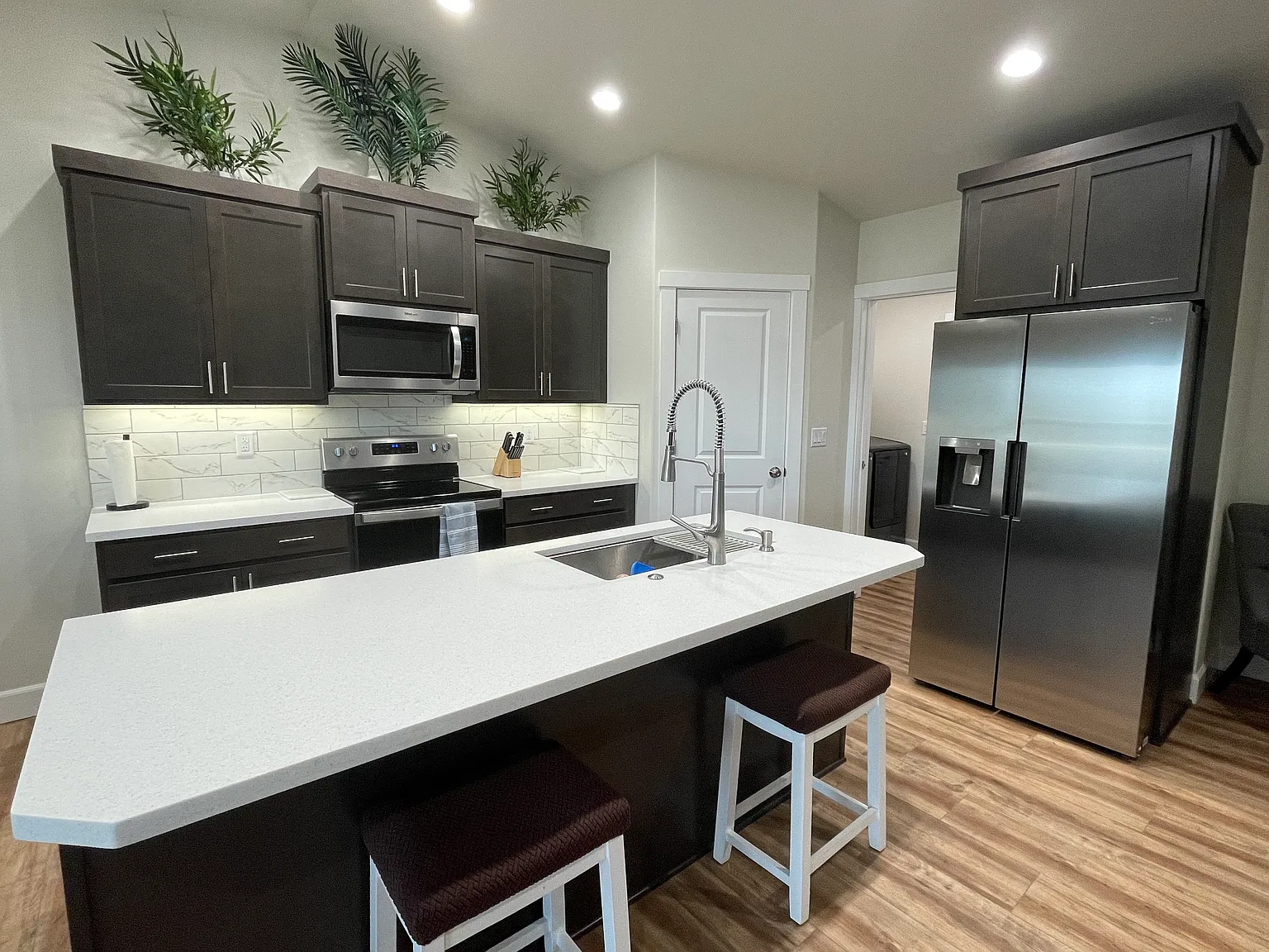 711 Cheri Ct — Photo 4