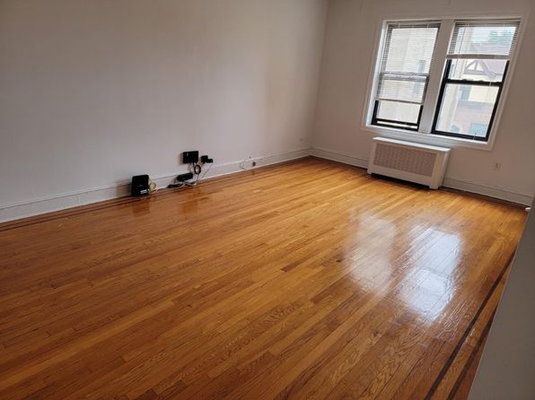 (undisclosed Address)