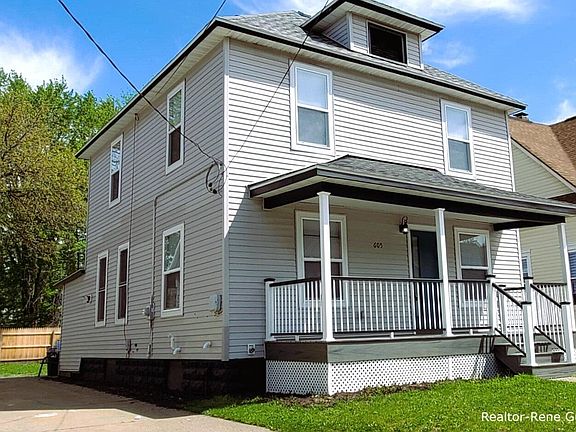 2nd image of 605 Liberty St SW