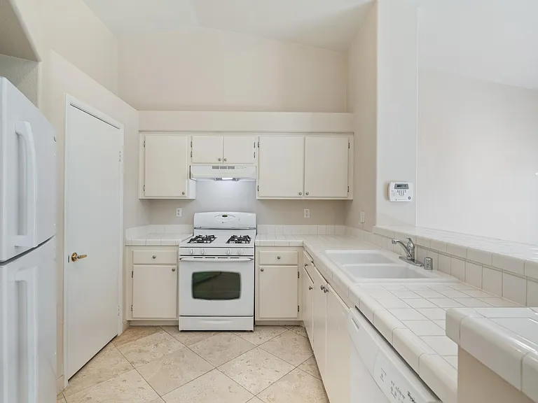 6201 E Lake Mead Blvd #232 — Photo 9