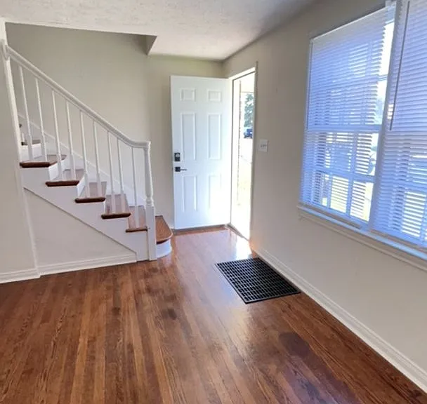 1500-1506 Perdue St — Photo 11
