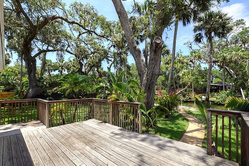 1st image of 63 E Bayshore Dr