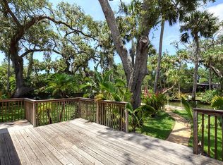 63 E Bayshore Dr, Pt Orange, FL 32127