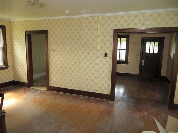 Main Floor Family Room