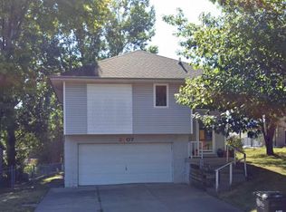 2507 S 160th St, Omaha, NE 68130