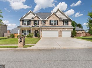 227 Misty Valley Ln, Bonaire, GA 31005