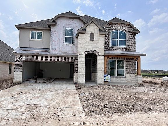 3rd image of 6316 Promenade Dr