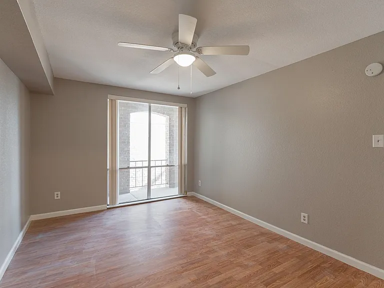 4635 Wild Indigo St #505 — Photo 20
