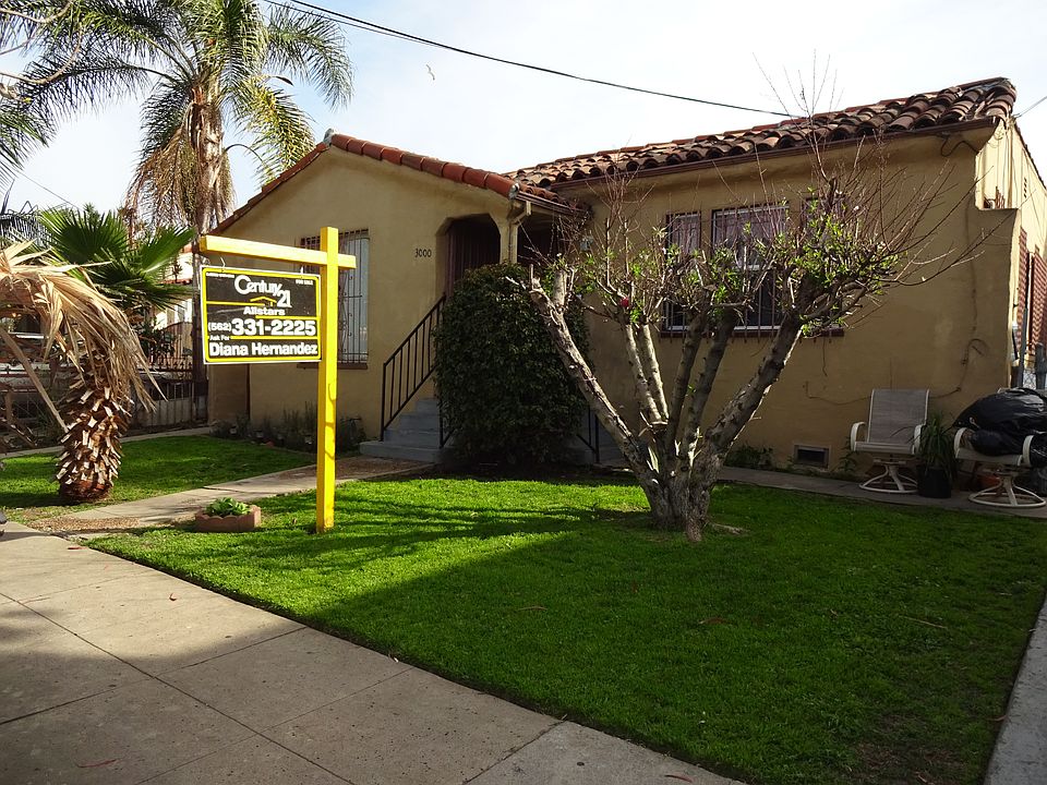 1st image of 3002 W 67th St