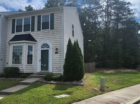 10541 Catalina Pl, White Plains, MD 20695