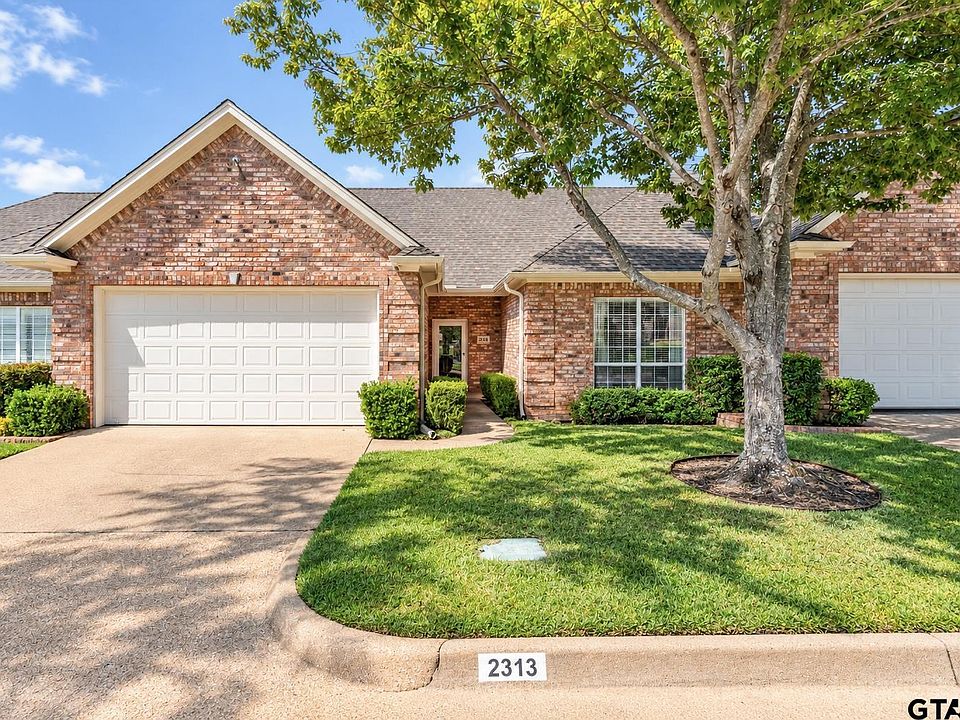1st image of 2313 Dietz Ln