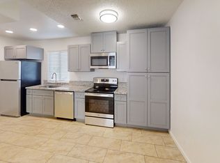 205 N Mariposa Street, Fresno, CA 93701