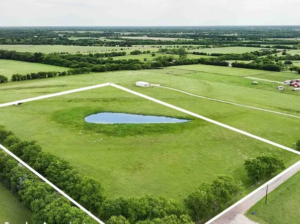 4292 County Road 3108, Campbell, TX 75422