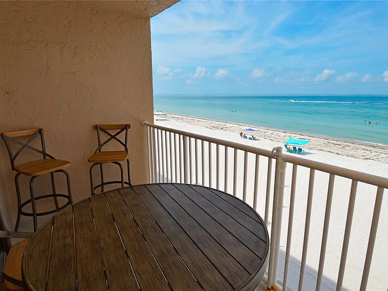 18650 Gulf Blvd #305 — Photo 25