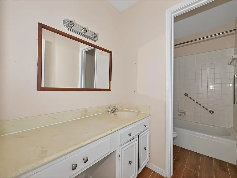 10913 Bexley Dr #913 — Photo 23
