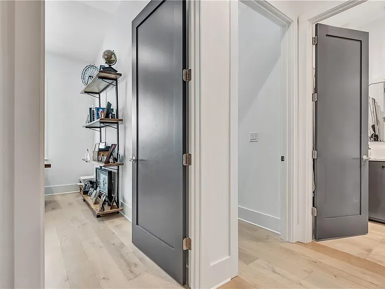 580 Heatherden Ave — Photo 26