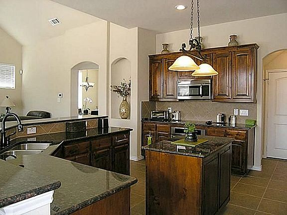 4th image of 1168 Rosemary Ct