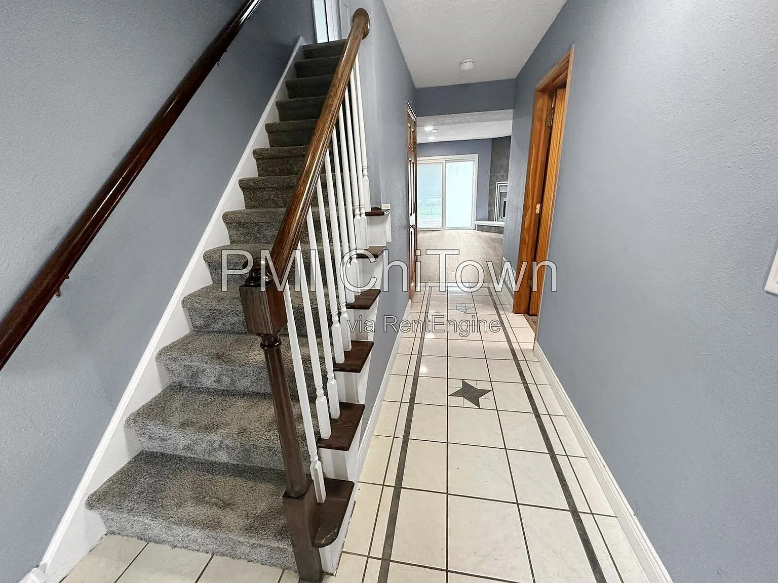 3 bed, 2.5 bath, 1200 sqft, $2,350 — Photo 3
