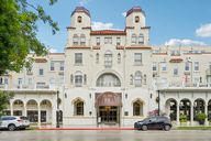 Sunrise Ave-S2810-001.jpg