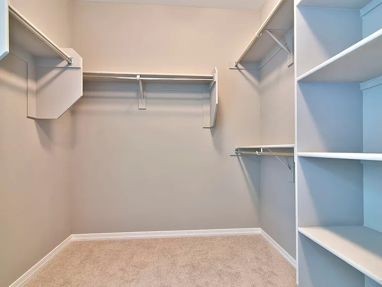 6303 S 24th Pl — Photo 10