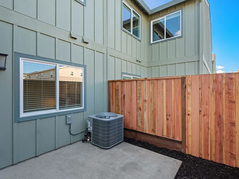 1501 Patty Pl — Photo 40