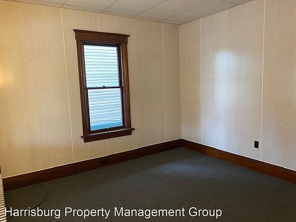 3rd image of 606 Center St #606A