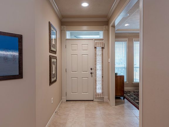 2nd image of 4403 Appleby Pl