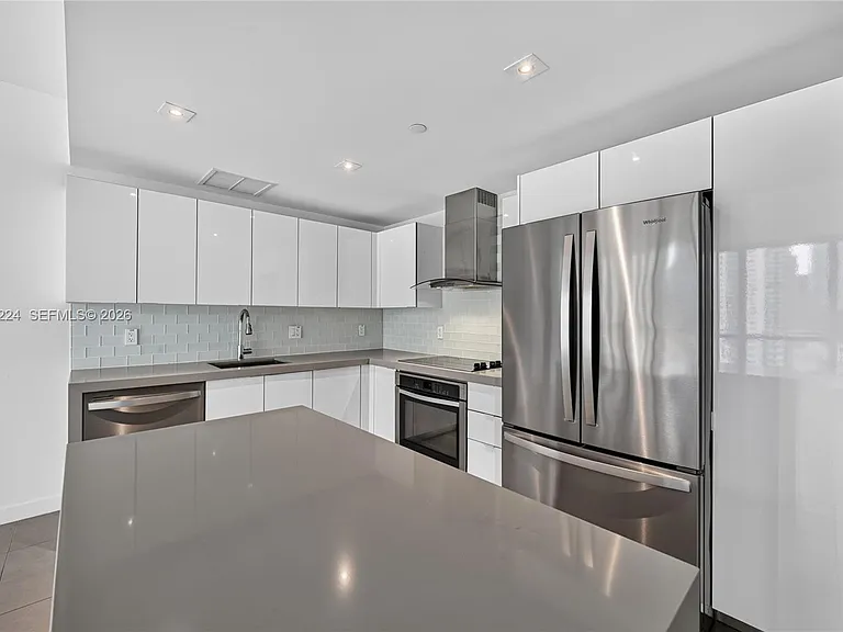 1600 NE 1st Ave #1210 — Photo 8