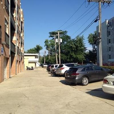 5th image of 6419 W Touhy Ave APT 3F
