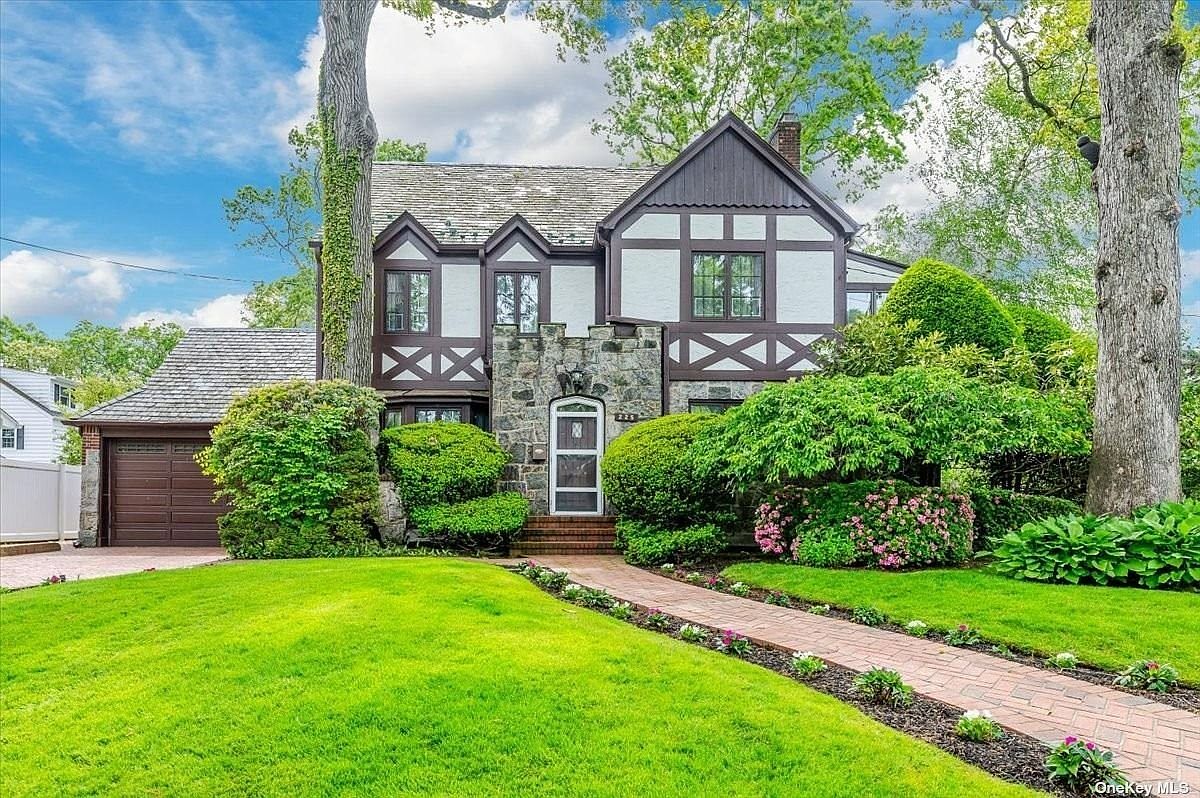 225 Hewlett Avenue, Merrick, NY 11566 Zillow