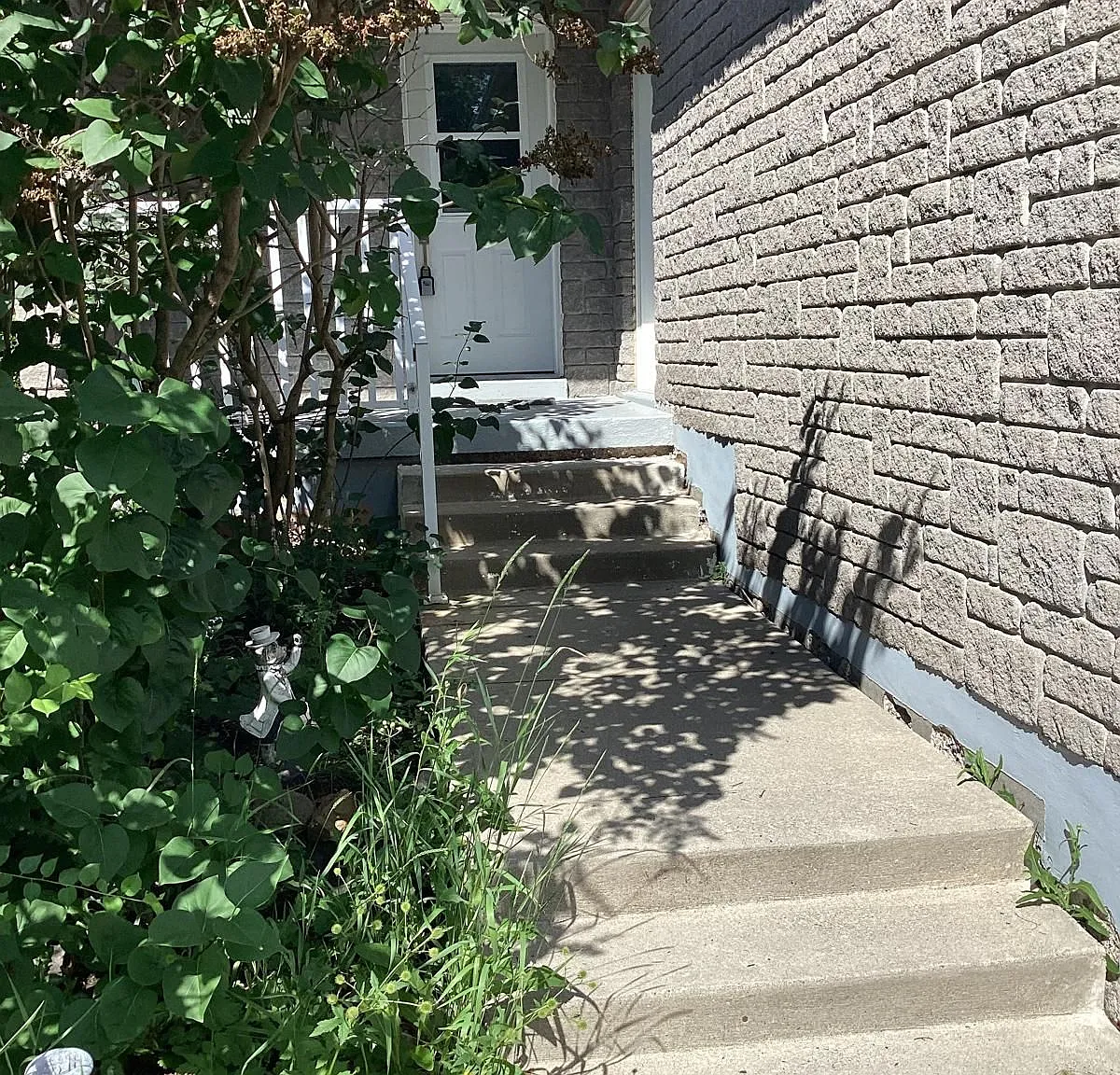 3 bed, $2,750 — Photo 2
