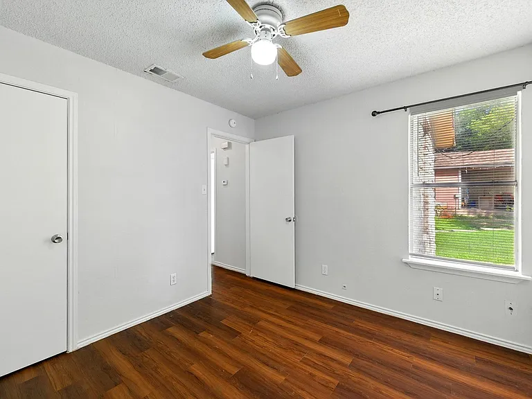 5707 Spring Meadow Rd #B — Photo 14