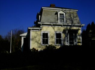 12 Cove St, Groton, CT 06340