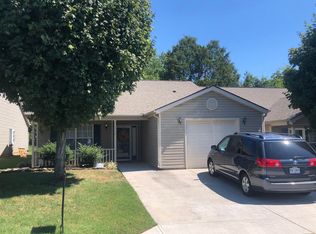 1110 Firethorne Way, Knoxville, TN 37923
