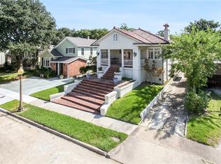 9 Forest Ave, Metairie, LA 70005