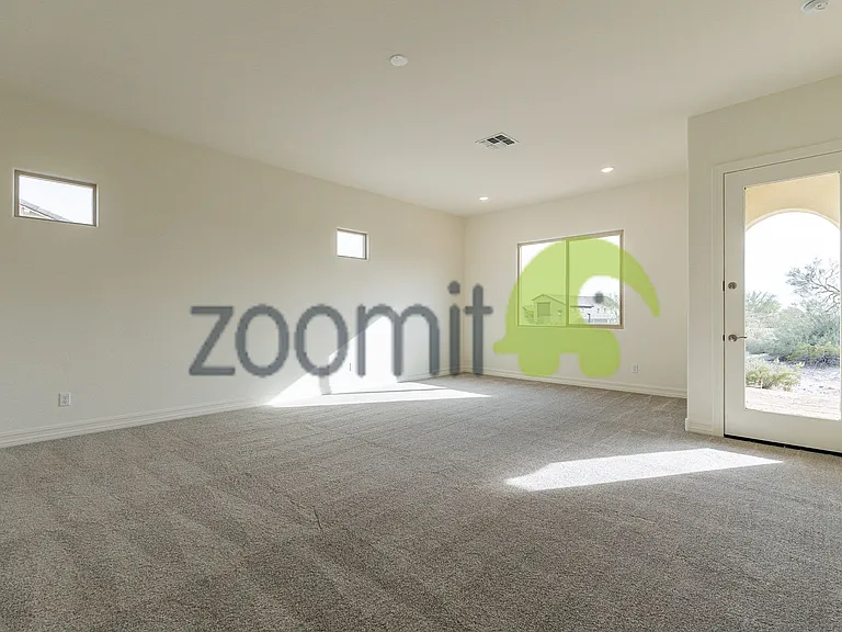 19407 W Seldon Ln — Photo 28