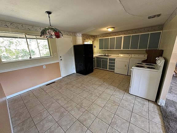 4th image of 6540 Penick Dr