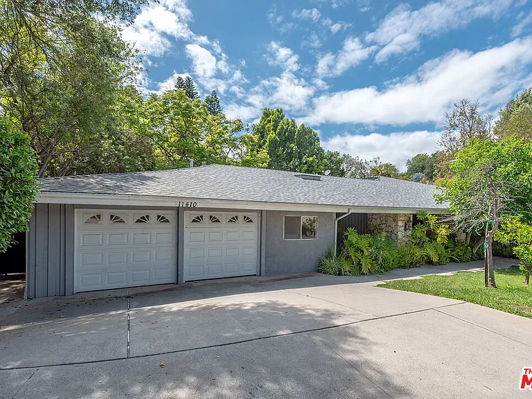 11410 Canton Dr — Photo 41