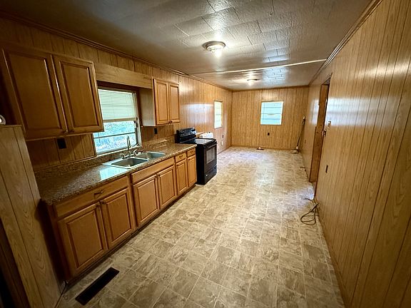 3rd image of 164 County Road 202