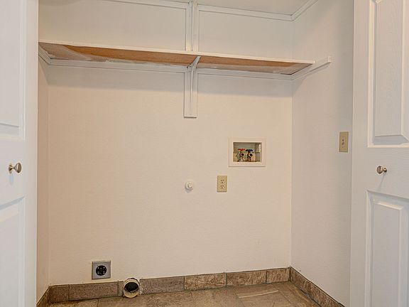 5th image of 3655-3739 Beverly Ave NE #237-53