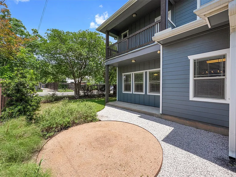 1007 Taulbee Ln #E — Photo 17