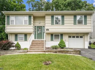 246 Carentan Rd, Hopatcong, NJ 07843