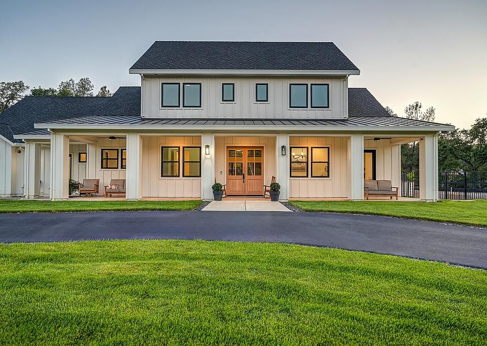 1st image of 2201 Deer Valley Rd