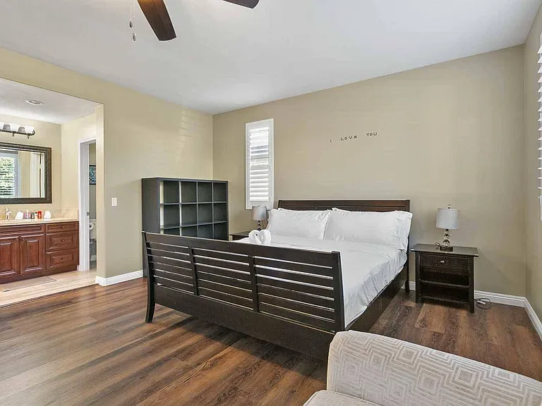 7232 Cari Ct — Photo 19