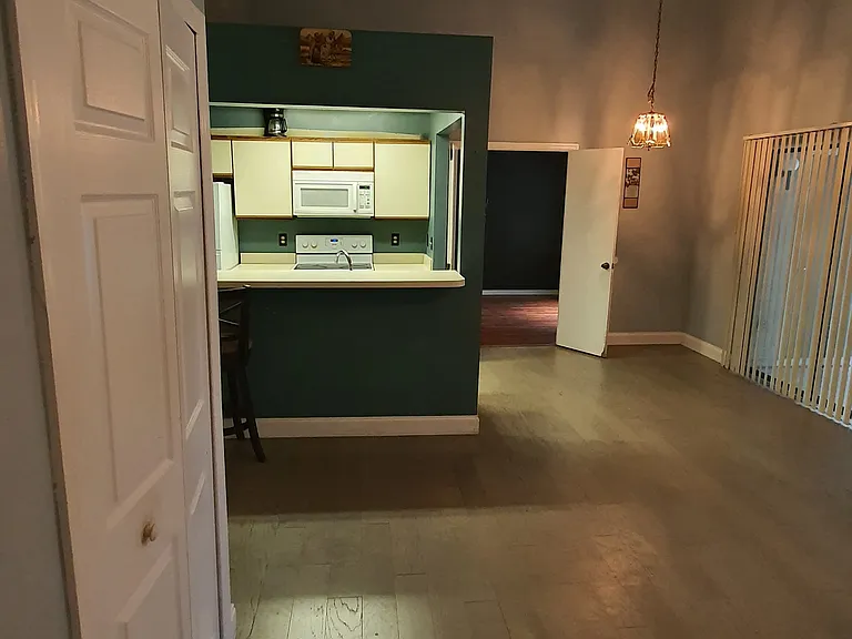 537 Sun Ridge Pl #201 — Photo 5