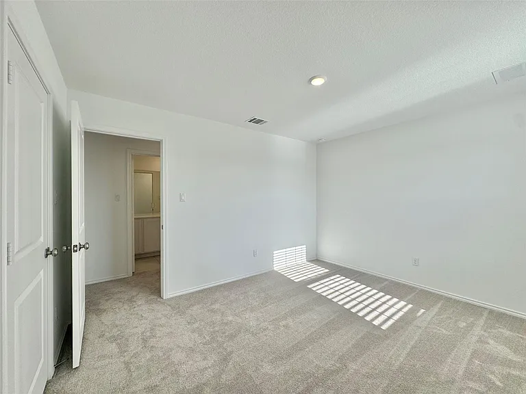 1316 Acorn Oak Dr — Photo 35