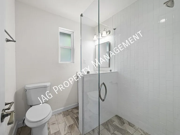 1078 Day Ave — Photo 9