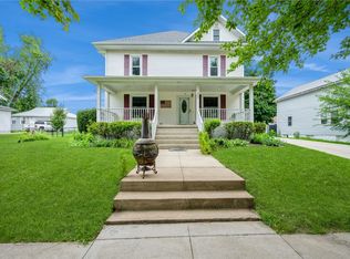 205 2nd Ave, Keystone, IA 52249