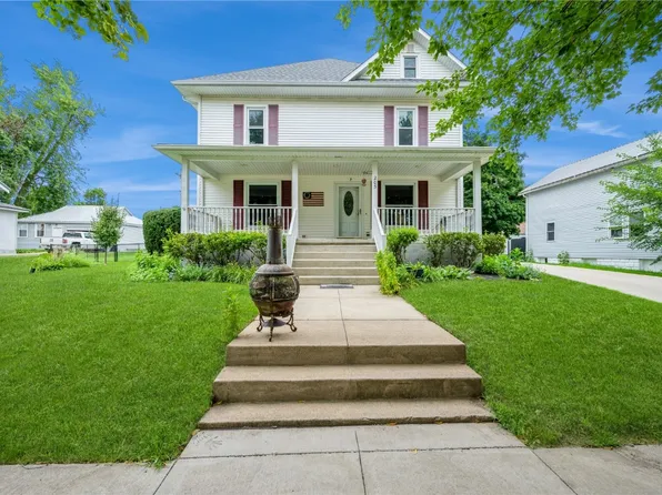 205 2nd Ave, Keystone, IA 52249