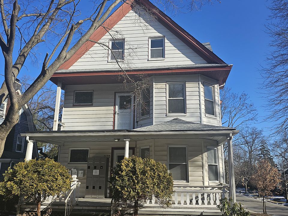 1st image of 275 Grove St Floor 1